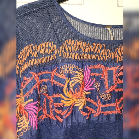 Free People Love Letter Embroidered Poncho Top S - Picture 3 of 10